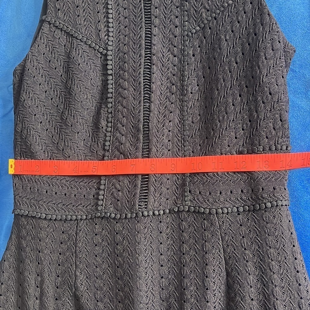 ⭐️ Adelyn Rae dark navy blue lace dress - size small - Picture 8 of 11